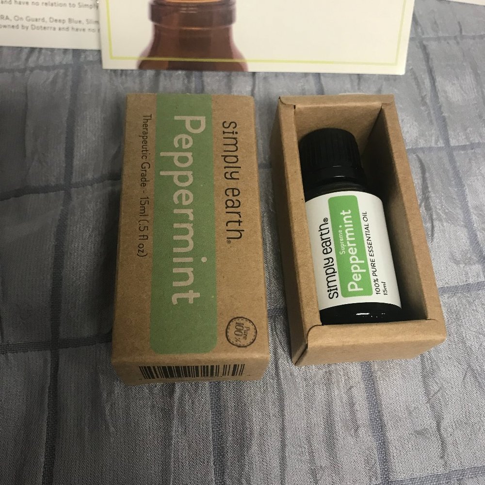 Simply Earth Peppermint Essential Oil 15ml NIB